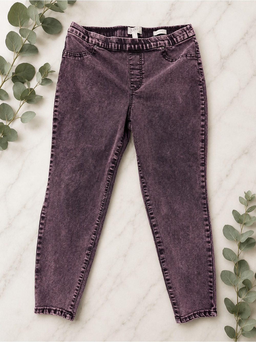 LOGO Lori Goldstein Purple Acid Wash Pull On Crop Jeans 12